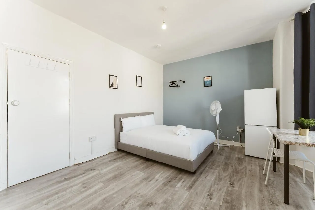 Guest house Leyton Comfy Double Rooms -50 London